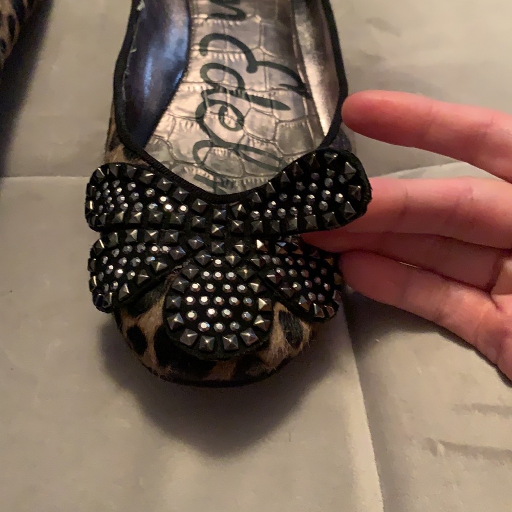 Flats - Picture 5 of 5